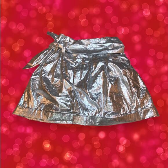 Lovers + Friends for Revolve Reflective Silver Pleated Paperbag Belted Shorts S - Picture 1 of 9